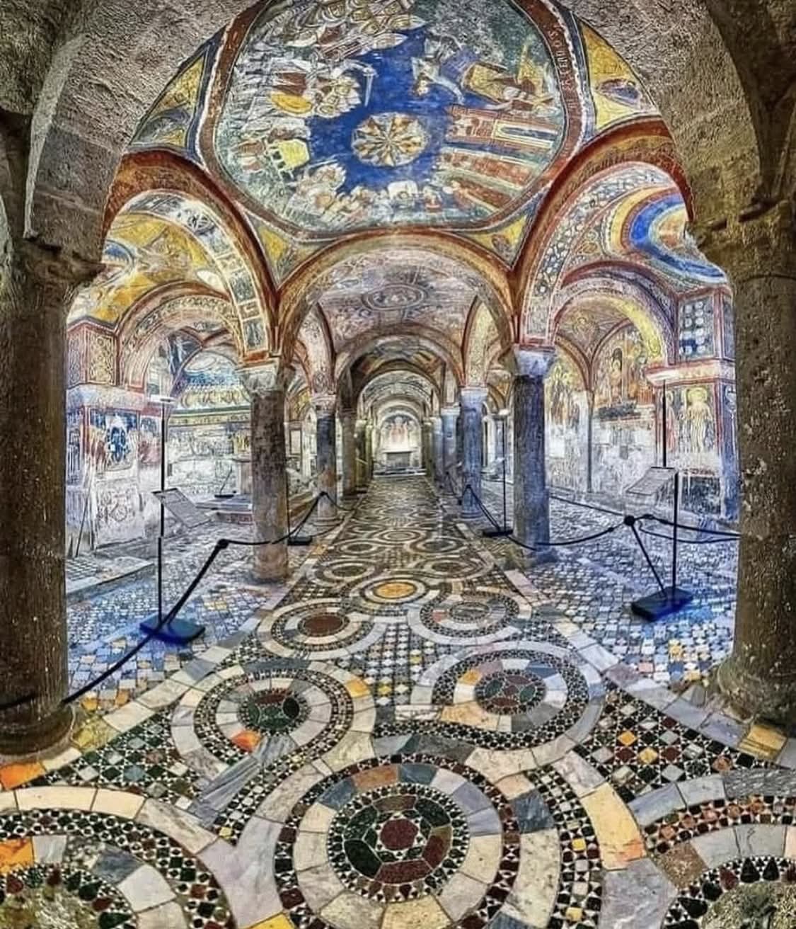 La cripta immersiva di Anagni